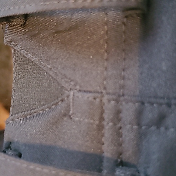 NIKE BRAND MENS BIG & TALL BLACK GOLF SHORTS SIZE 50 - Picture 13 of 13